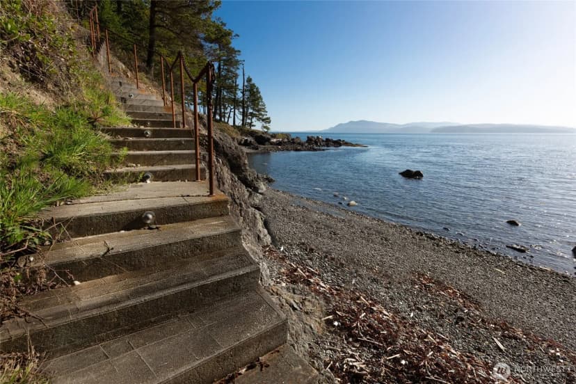 Property photo for 702 San Juan Drive, San Juan Island photo 27