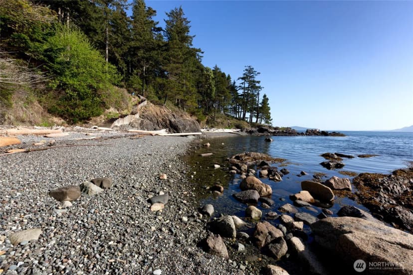 Property photo for 702 San Juan Drive, San Juan Island photo 28