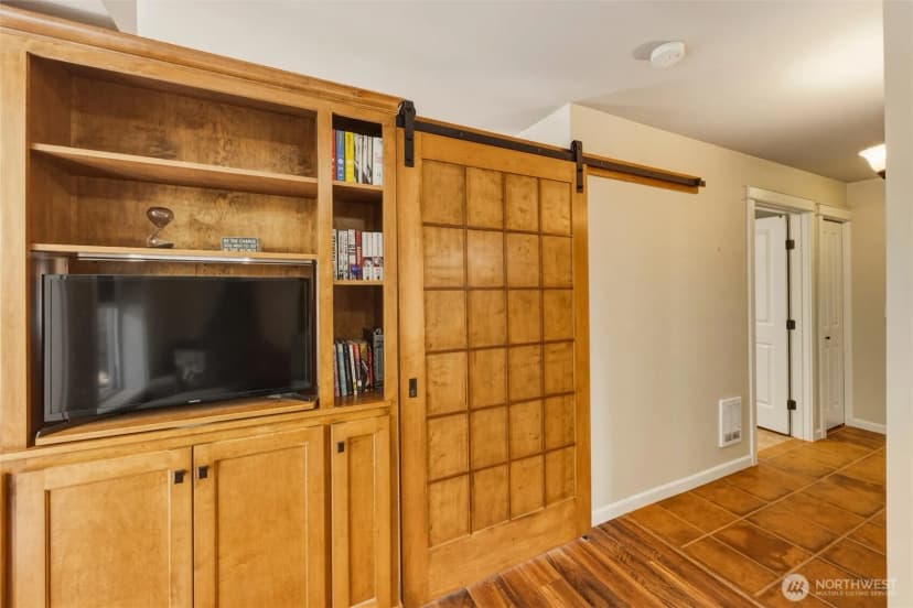 Property photo for 680 32nd Street #c111, Bellingham photo 10