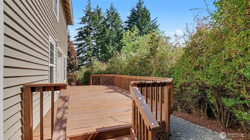 Property photo for 12916 Ne 203rd Ct, Woodinville photo 21
