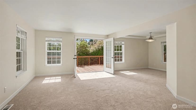 Property photo for 12916 Ne 203rd Ct, Woodinville photo 7