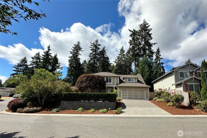 Property photo for 12916 Ne 203rd Ct, Woodinville photo 23