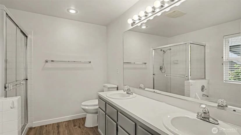 Property photo for 12916 Ne 203rd Ct, Woodinville photo 13