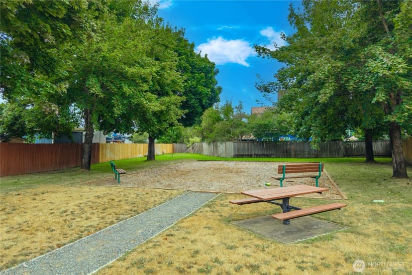Property photo for 10118 231st Avenue E, Buckley photo 37