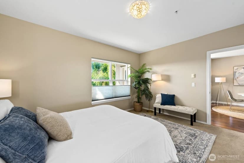 Property photo for 3221 Avalon Way Sw #311, Seattle photo 17