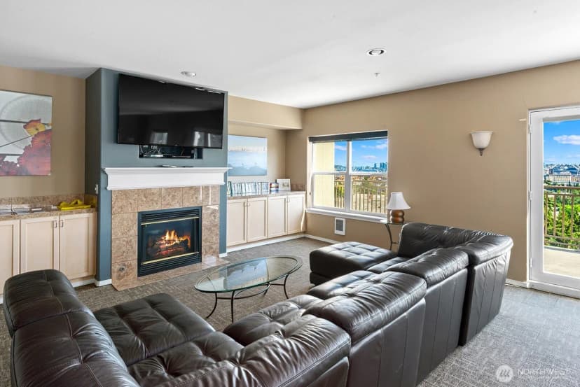 Property photo for 3221 Avalon Way Sw #311, Seattle photo 35