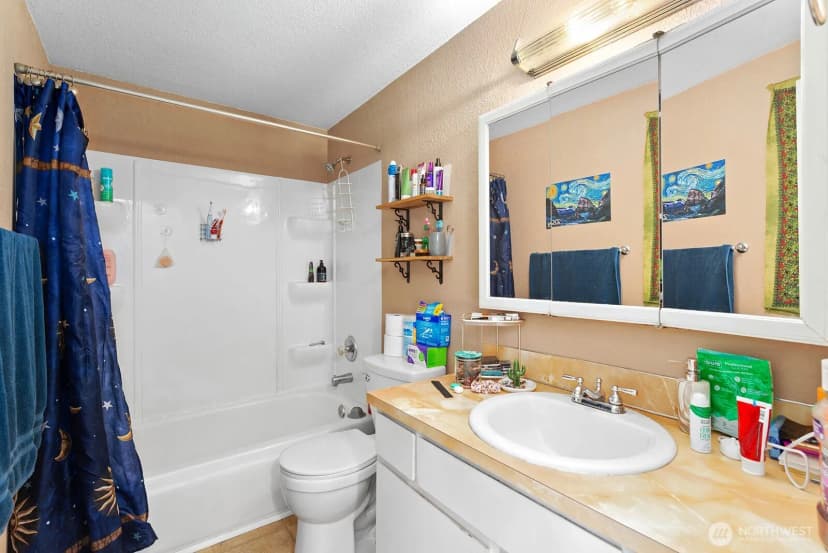 Property photo for 8632 26th Avenue Sw, Seattle photo 15