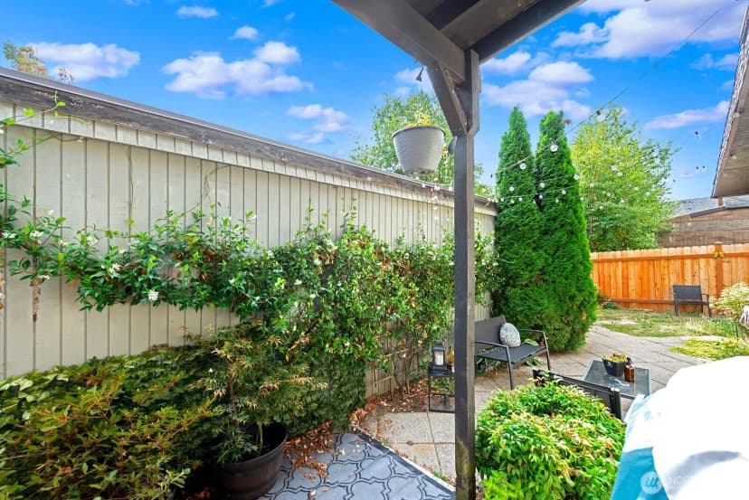 Property photo for 8632 26th Avenue Sw, Seattle photo 22