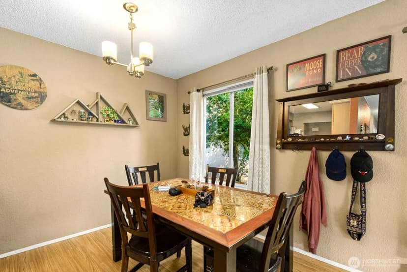 Property photo for 8632 26th Avenue Sw, Seattle photo 11