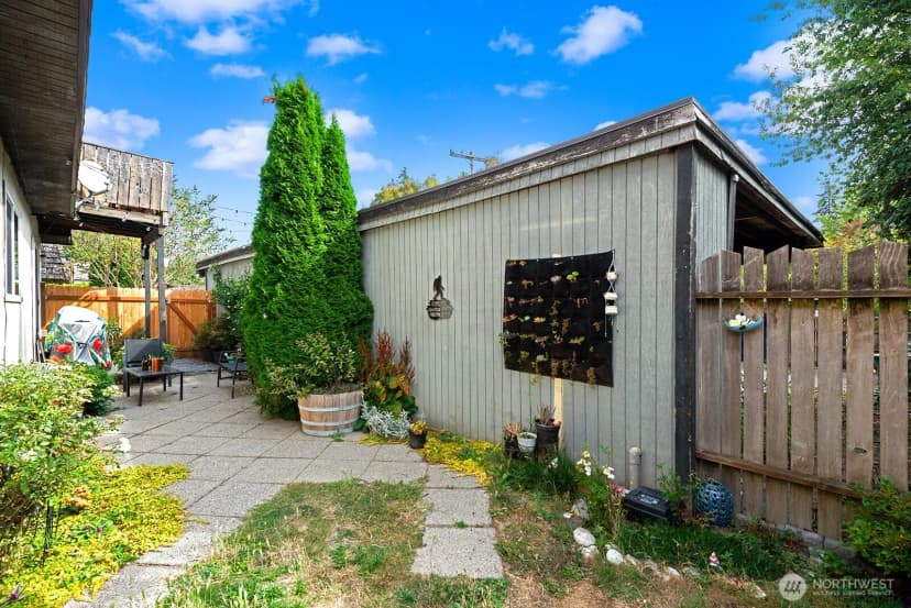 Property photo for 8632 26th Avenue Sw, Seattle photo 23