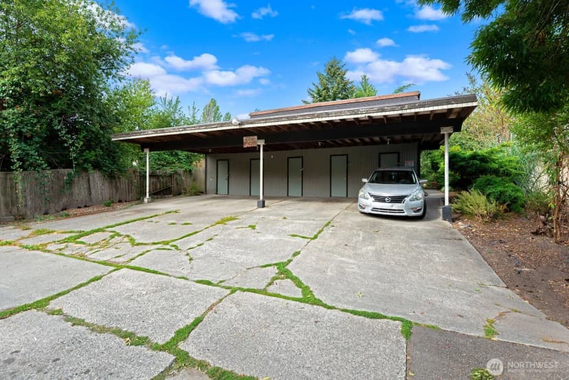 Property photo for 8632 26th Avenue Sw, Seattle photo 27