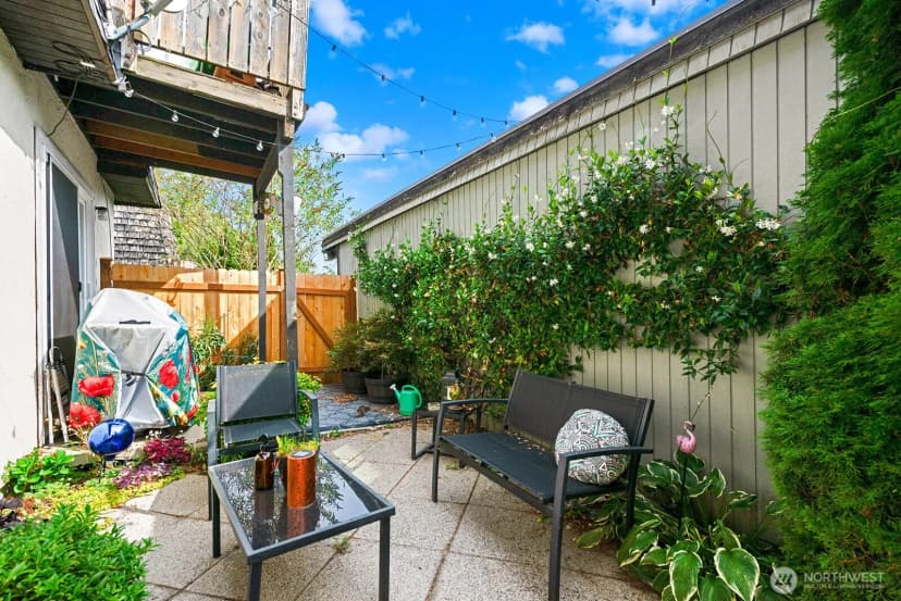 Property photo for 8632 26th Avenue Sw, Seattle photo 20