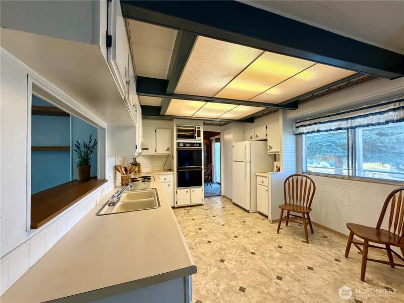 Property photo for 415 E Lewis, Coulee City photo 17