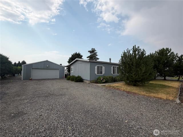 Property photo for 415 E Lewis, Coulee City photo 2