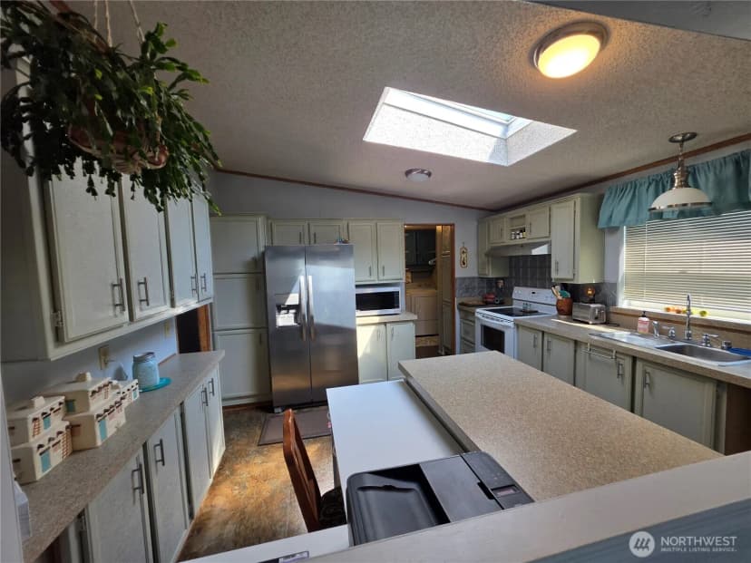 Property photo for 1120 S 25th St #95, Mount Vernon photo 19