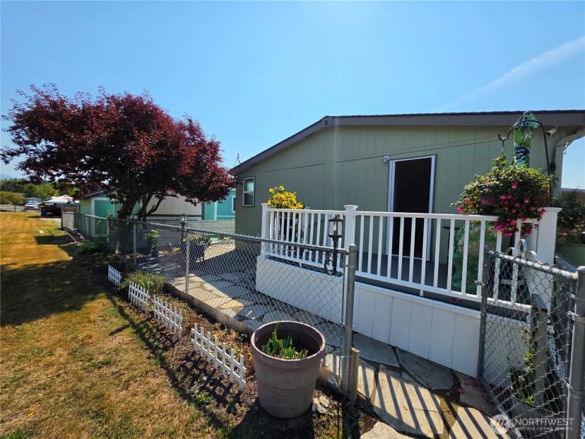 Property photo for 1120 S 25th St #95, Mount Vernon photo 7