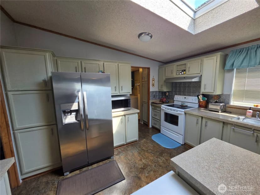 Property photo for 1120 S 25th St #95, Mount Vernon photo 23