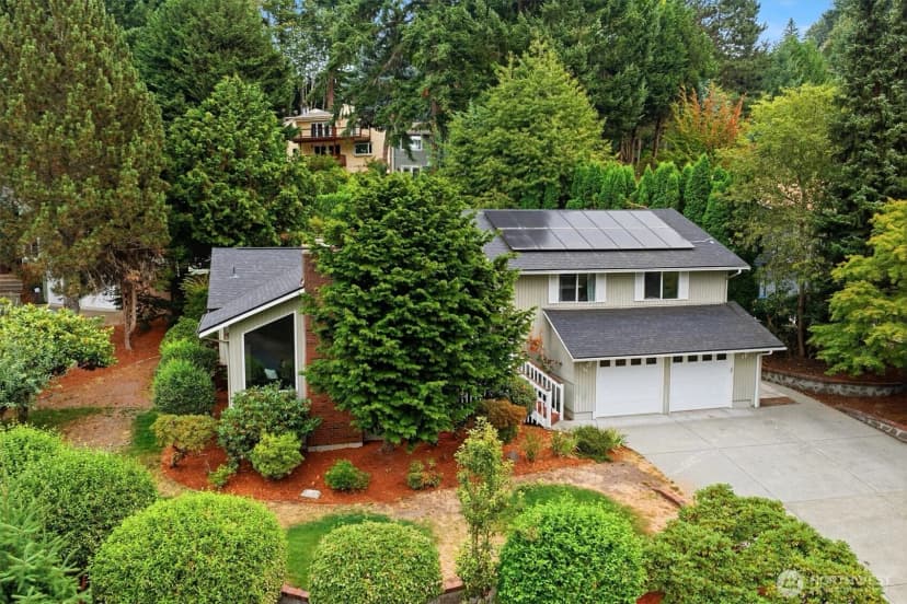 Property photo for 15228 Se 49th Street, Bellevue photo 2