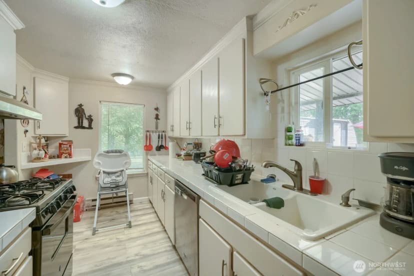 Property photo for 11651 Se 212th Place, Kent photo 33