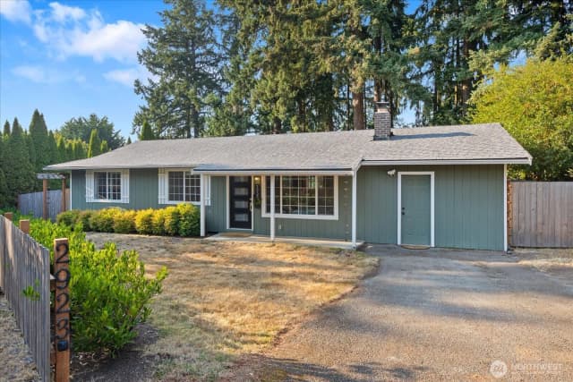 Property photo for 2923 193rd Place Se, Bothell photo 2