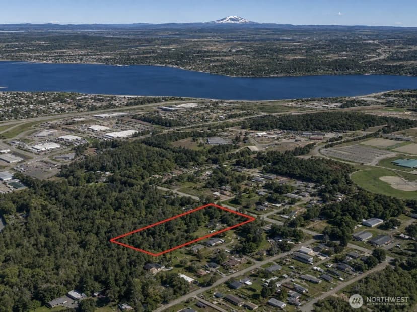 Property photo for 5240 W Werner Road, Bremerton photo 16