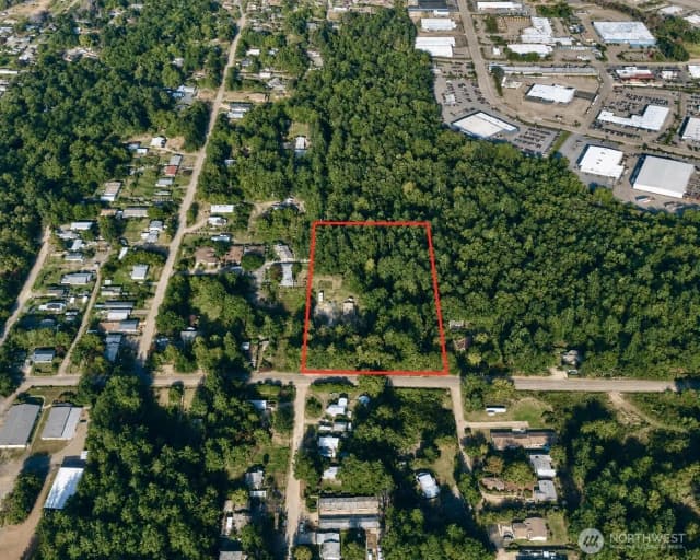 Property photo for 5240 W Werner Road, Bremerton photo 2