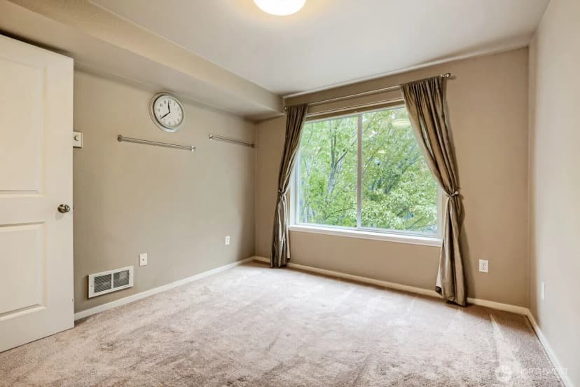 Property photo for 8745 Greenwood Avenue N #409, Seattle photo 12