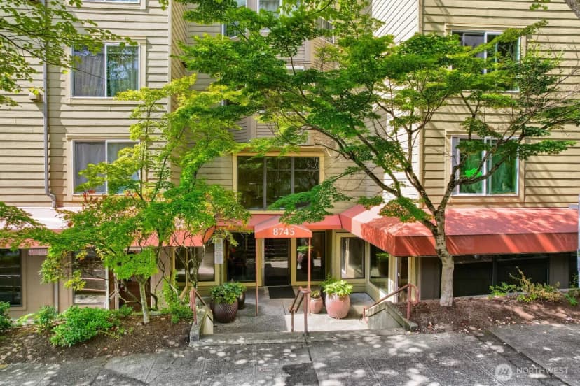 Property photo for 8745 Greenwood Avenue N #409, Seattle