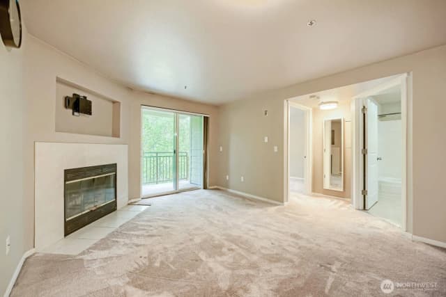 Property photo for 8745 Greenwood Avenue N #409, Seattle photo 4