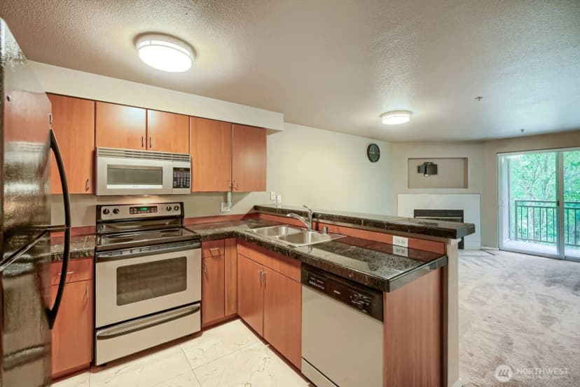 Property photo for 8745 Greenwood Avenue N #409, Seattle photo 8