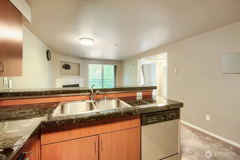 Property photo for 8745 Greenwood Avenue N #409, Seattle photo 10