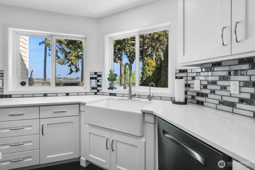 Property photo for 3319 9th Ave Ct Nw, Gig Harbor photo 13