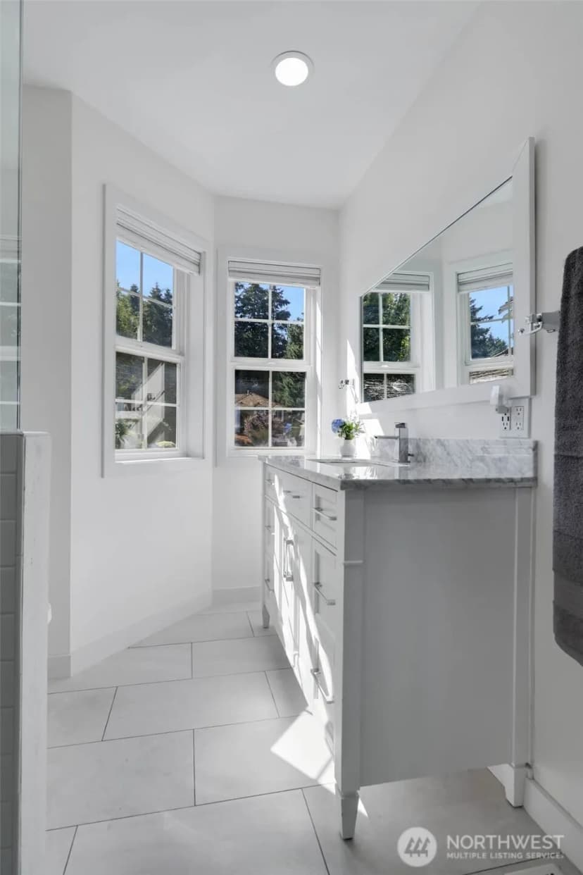 Property photo for 3319 9th Ave Ct Nw, Gig Harbor photo 17