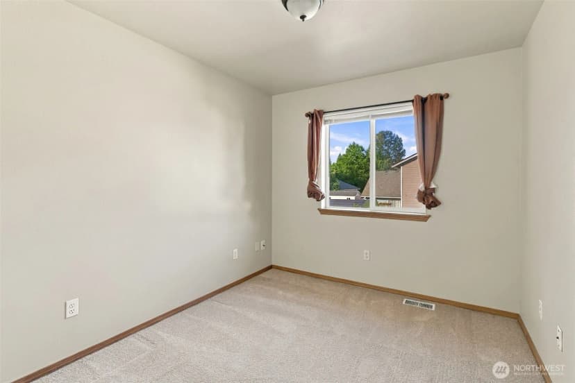 Property photo for 3122 186th Place Ne #a, Arlington photo 13