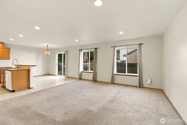 Property photo for 3122 186th Place Ne #a, Arlington photo 5