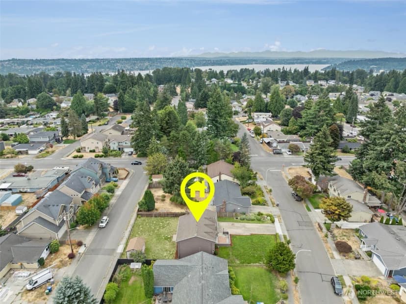 Property photo for 2509 Ne 23rd Place, Renton photo 39