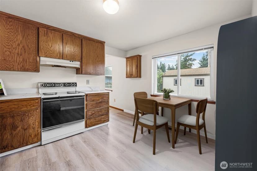 Property photo for 2509 Ne 23rd Place, Renton photo 16