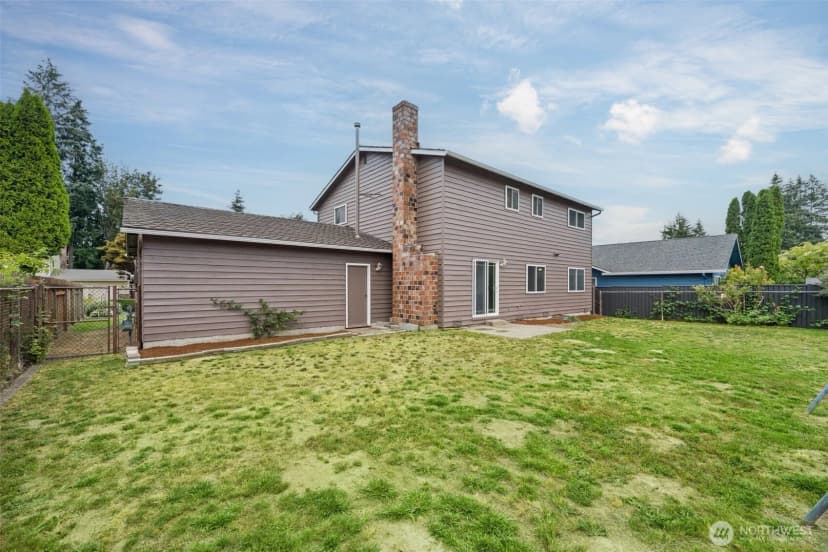 Property photo for 2509 Ne 23rd Place, Renton photo 35