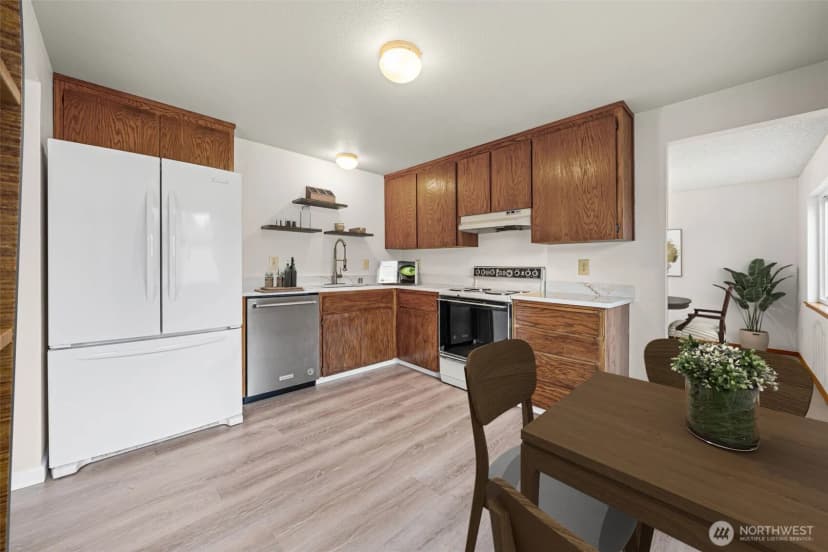Property photo for 2509 Ne 23rd Place, Renton photo 14