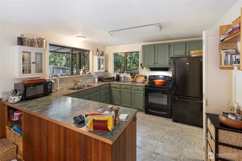 Property photo for 242 Evans Way, Friday Harbor photo 9