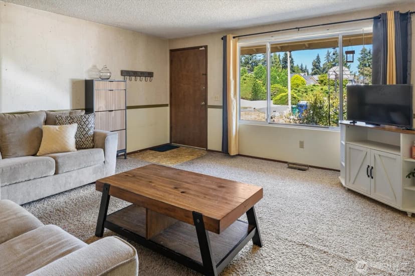 Property photo for 31428 31st Avenue Sw, Federal Way photo 6
