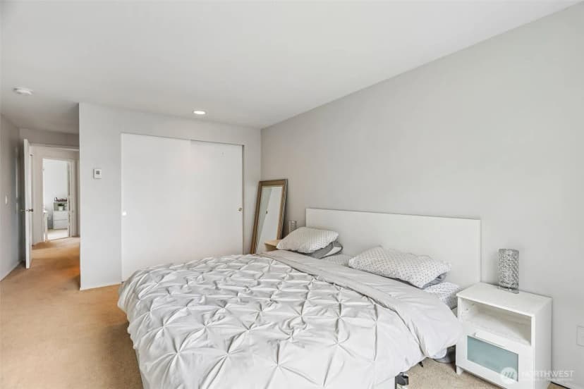 Property photo for 6625 Se Cougar Mountain Way #2, Bellevue photo 13