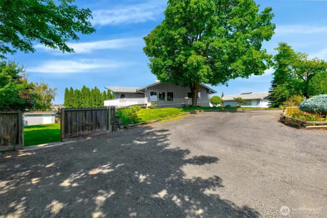 Property photo for 440 Snowmass Lane, Yakima photo 2