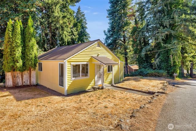 Property photo for 1121 Lower Marine Drive, Bremerton