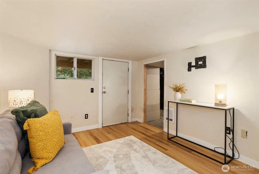 Property photo for 1121 Lower Marine Drive, Bremerton photo 19