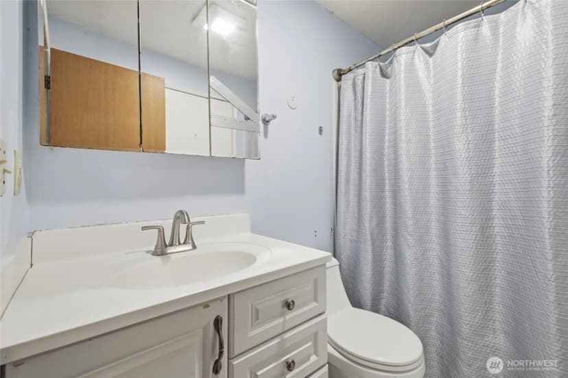 Property photo for 3343 Garfield Court, Oak Harbor photo 19