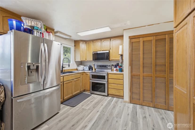 Property photo for 3343 Garfield Court, Oak Harbor photo 13