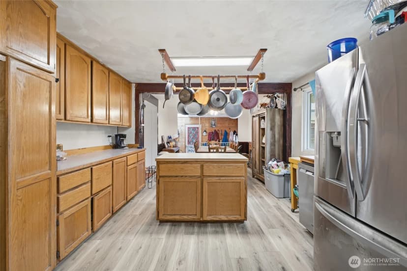 Property photo for 3343 Garfield Court, Oak Harbor photo 11