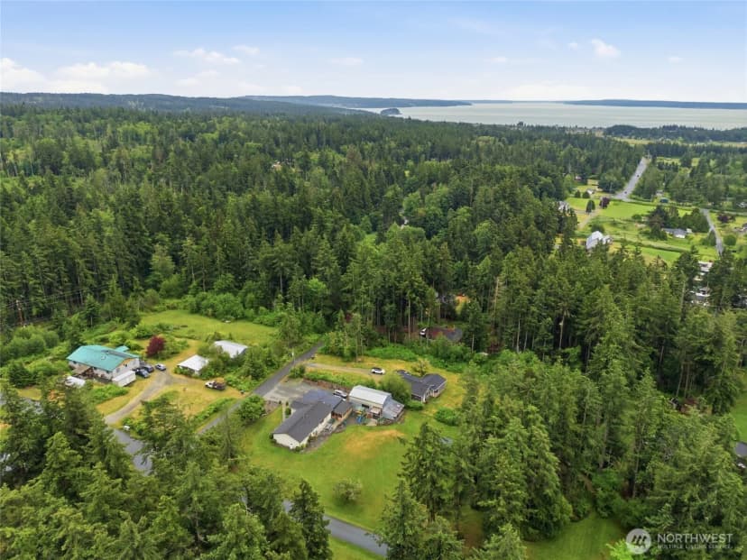 Property photo for 3343 Garfield Court, Oak Harbor photo 33