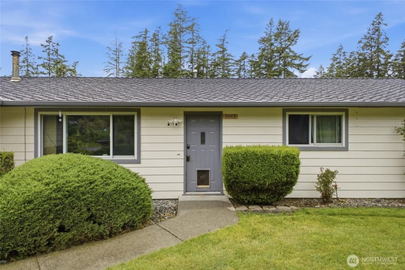 Property photo for 3343 Garfield Court, Oak Harbor photo 22